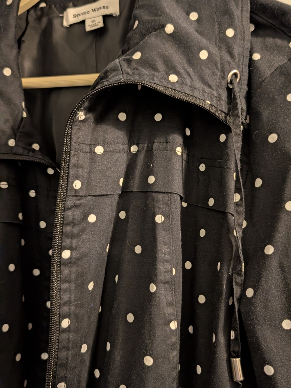 Studio Works Black Jacket with Cream Hanger Accent Size XL - Picture 4 of 10